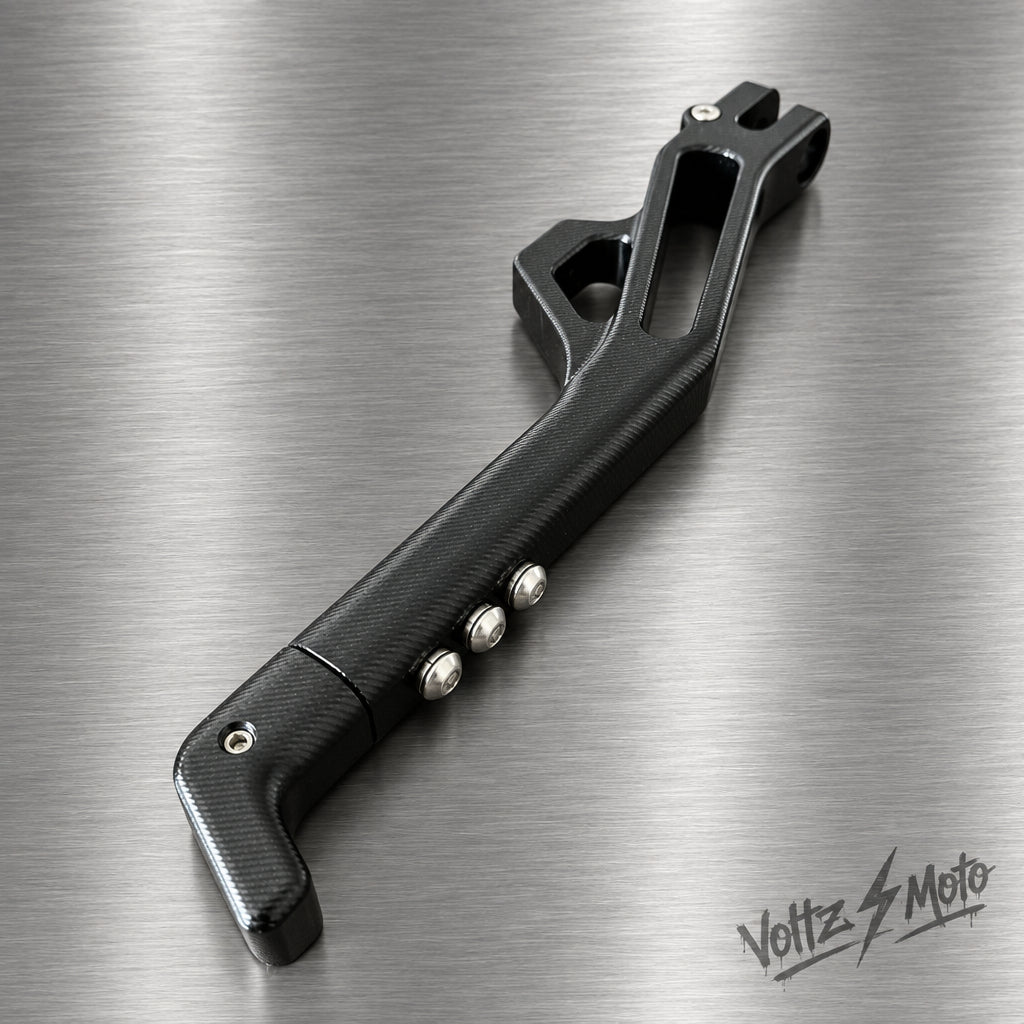 VM CNC-machined adjustable kickstand